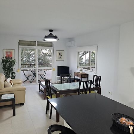 Apartamento Frente A La Playa Piso 3 Estepona Kültér fotó