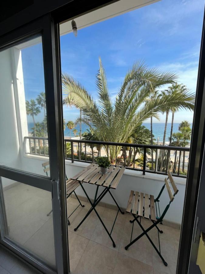 Apartamento Frente A La Playa Piso 3 Estepona Kültér fotó