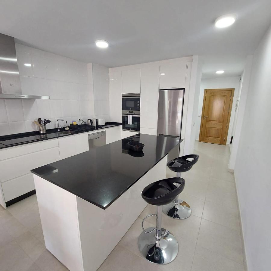 Apartamento Frente A La Playa Piso 3 Estepona Kültér fotó