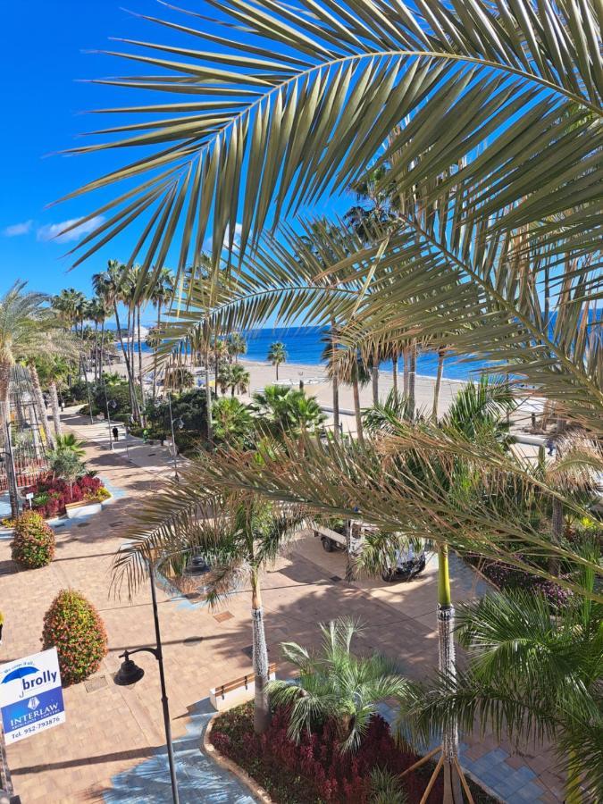 Apartamento Frente A La Playa Piso 3 Estepona Kültér fotó