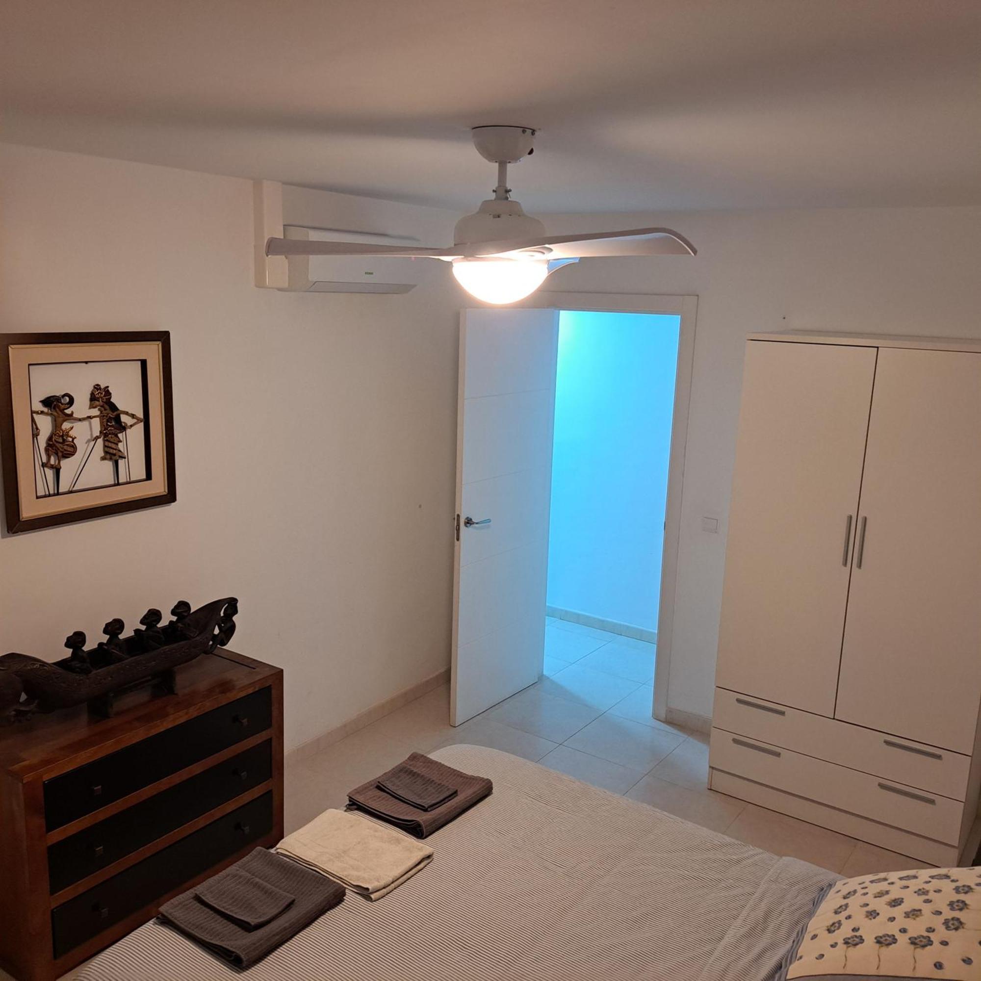 Apartamento Frente A La Playa Piso 3 Estepona Kültér fotó